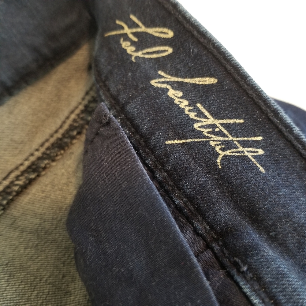 White House Black Market Dark Wash Jeans - Picture 10 of 11